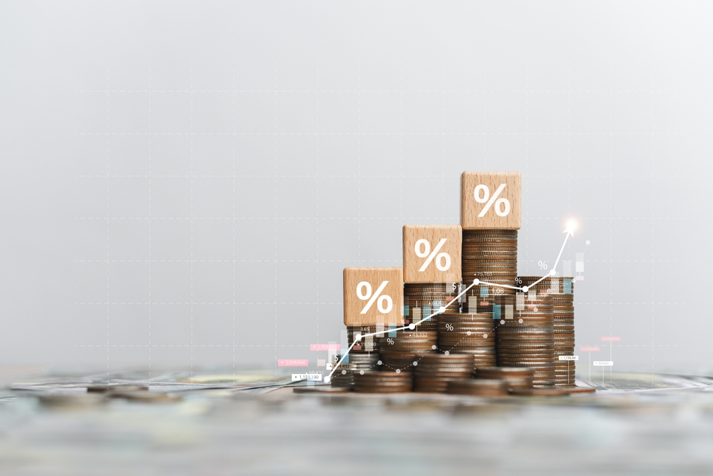 ganar dinero con bienes raíces